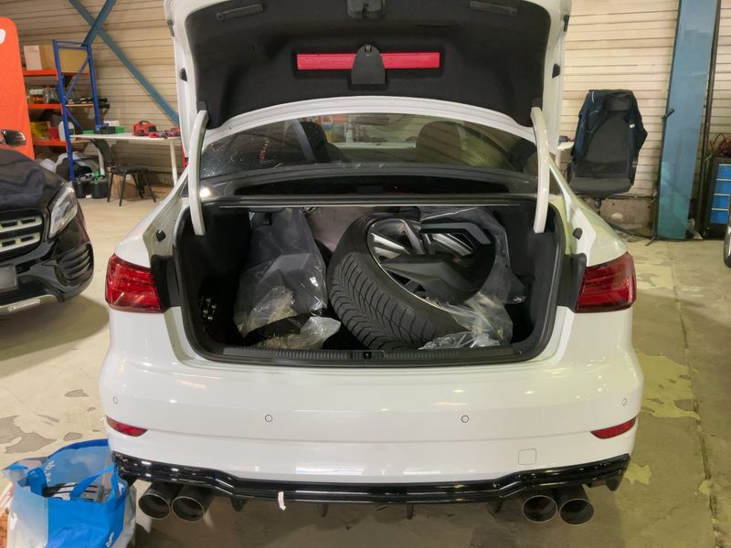 Audi A3 Limousine 2.0 TDI quattro Sport — zdjęcie 10