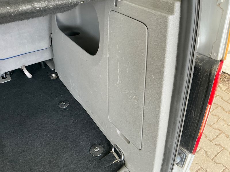 Volkswagen Caddy 1.9 TDI Life 2007 – снимка 24