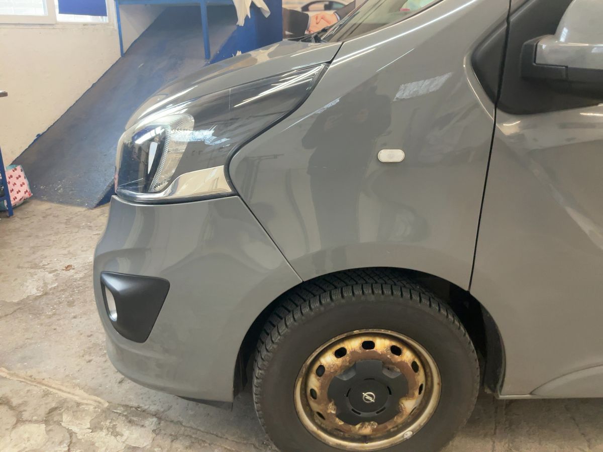 Opel Vivaro 1.6 CDTI Biturbo Combi L1H1 2,7t
