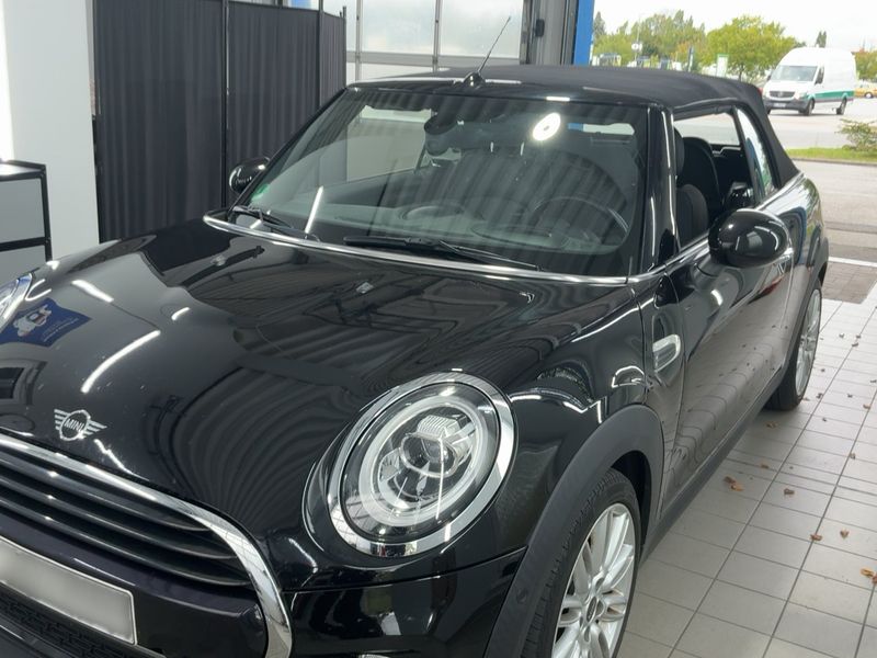 MINI Cabrio Cooper