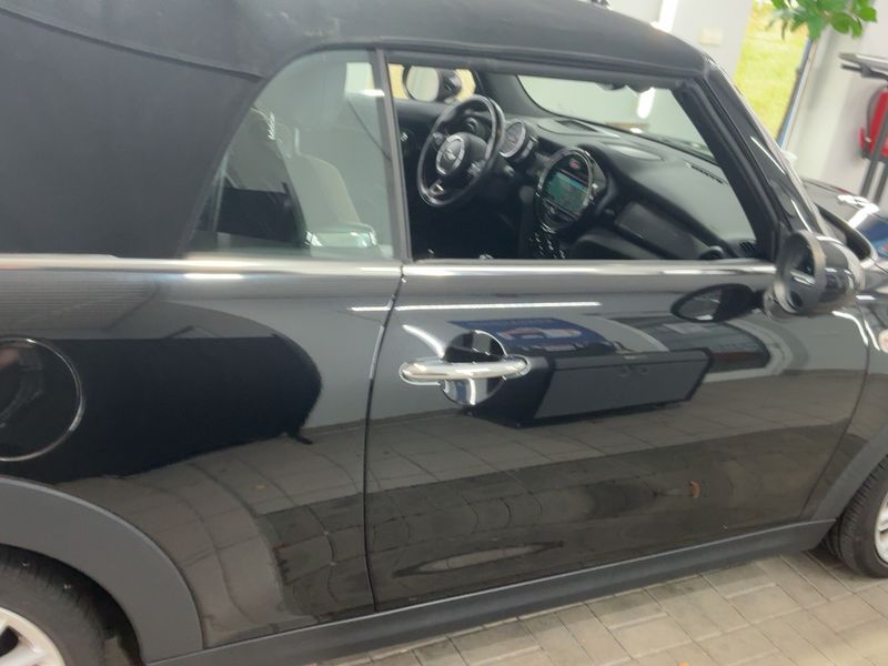 MINI Cabrio Cooper — zdjęcie 7