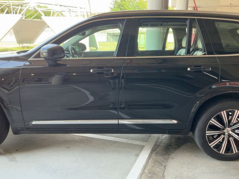 Volvo XC90 2.0 T8 Plug-in Hybrid Inscription AWD — zdjęcie 4