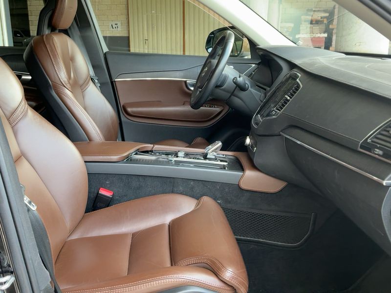 Volvo XC90 2.0 T8 Plug-in Hybrid Inscription AWD — zdjęcie 11