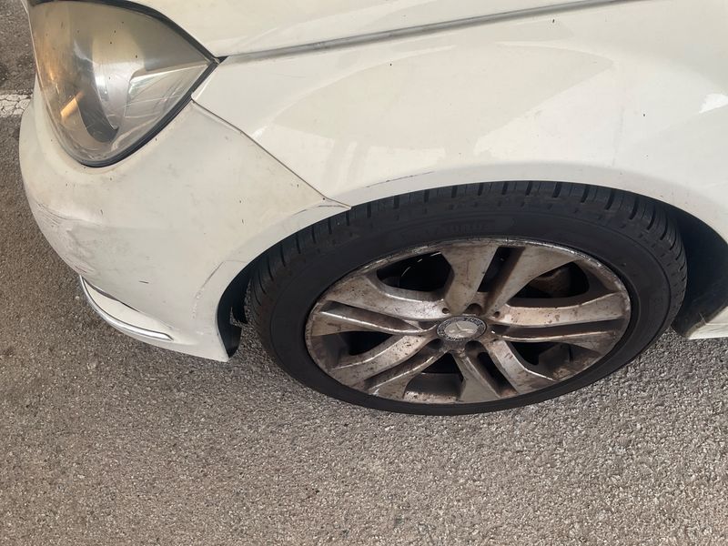 Mercedes-Benz C-Klasse C 200 CDI BlueEfficiency Avantgarde 2012 – снимка 27