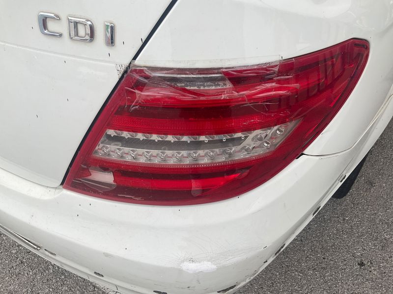 Mercedes-Benz C-Klasse C 200 CDI BlueEfficiency Avantgarde 2012 – снимка 33