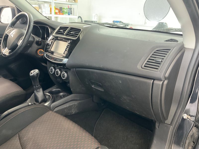 Mitsubishi ASX 1.6 Edition 100 2WD 2017 – снимка 30