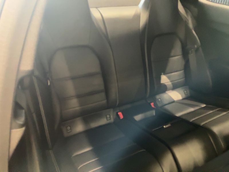 Mercedes-Benz C-Klasse C 180 CGI BlueEfficiency — zdjęcie 14
