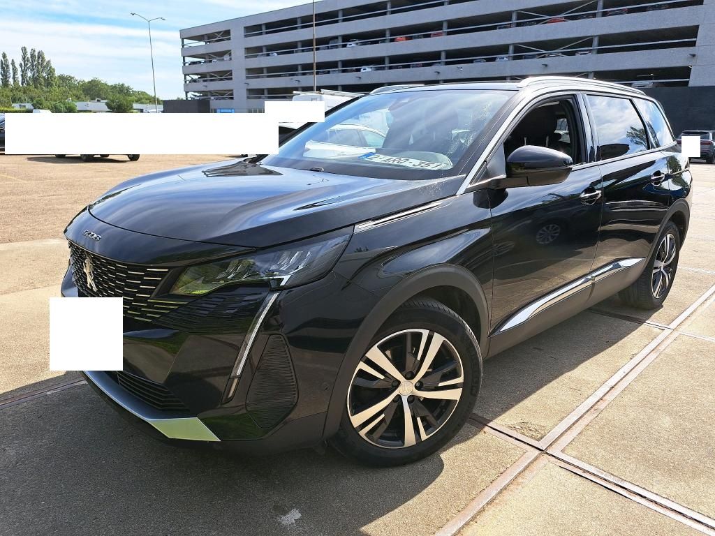Peugeot 5008 2021