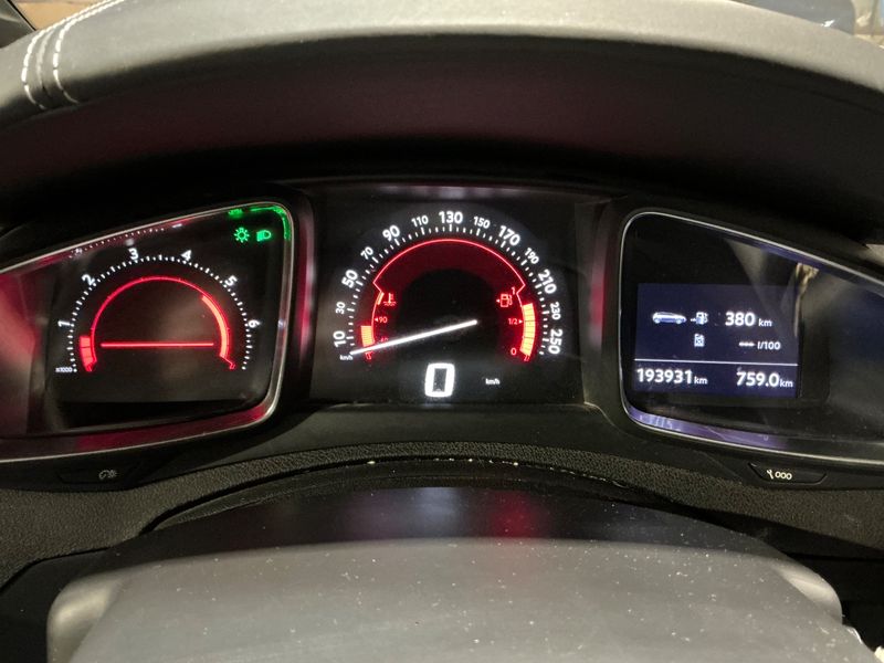 Citroen DS5 2.0 HDi SportChic — zdjęcie 13