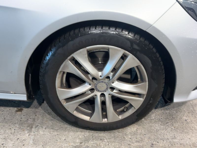 Mercedes-Benz E-Klasse E 250 CDI T 4Matic Avantgarde 2016 – снимка 11