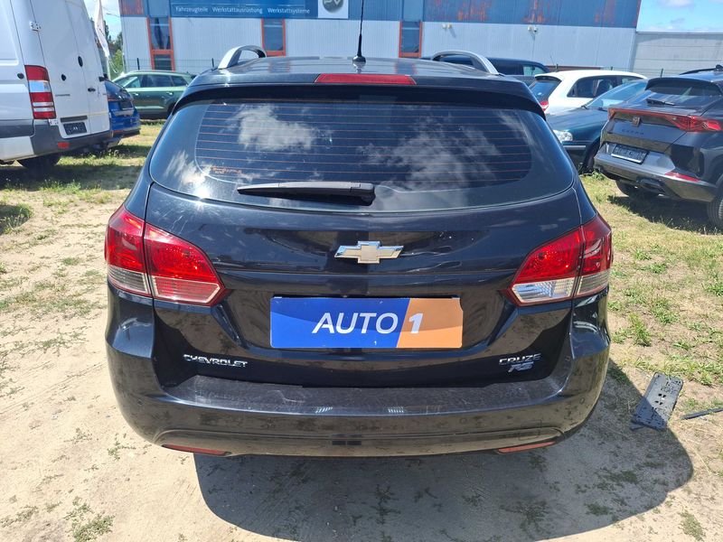 Chevrolet Cruze 1.7 Diesel LT+ — zdjęcie 4