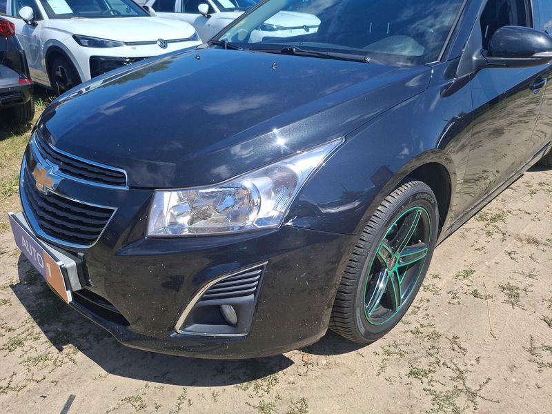 Chevrolet Cruze 1.7 Diesel LT+ — zdjęcie 2