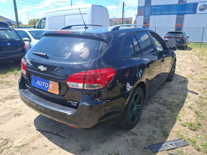 Chevrolet Cruze 1.7 Diesel LT+ — zdjęcie 5
