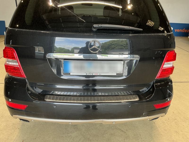Mercedes-Benz M-Klasse ML 350 CDI 4Matic 2010 – снимка 35