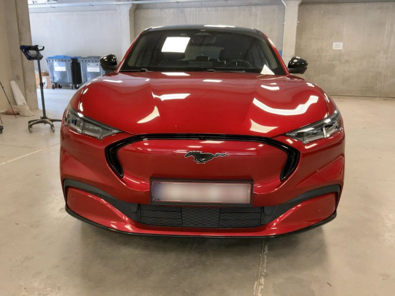 Ford Mustang Mach-E electric drive 258 kW Premium AWD 2022 – снимка 14