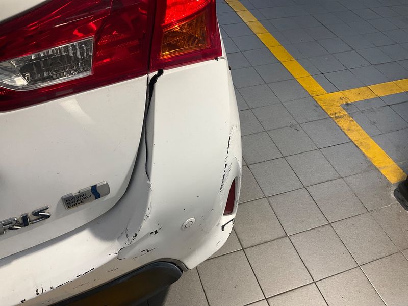 Toyota Auris 1.8 Hybrid Lounge 2013 – снимка 44