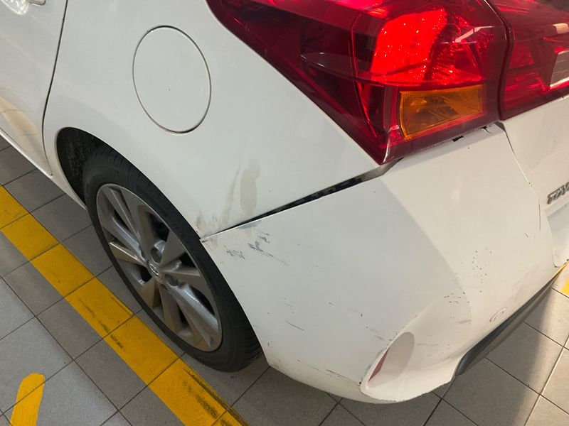 Toyota Auris 1.8 Hybrid Lounge 2013 – снимка 43