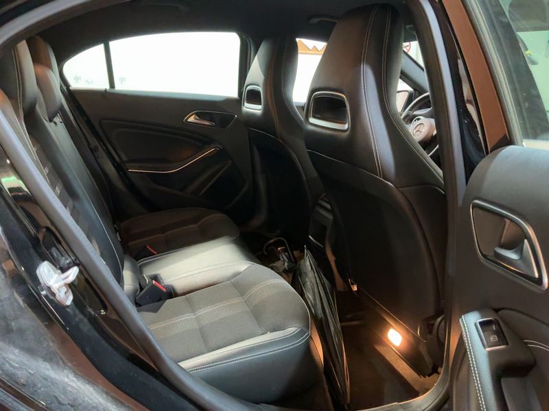 Mercedes-Benz A-Klasse A 200 CDI Urban 2017 – снимка 19