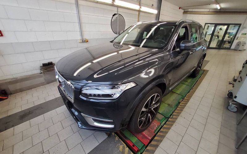 Volvo XC90 2.0 B5 Diesel Inscription AWD