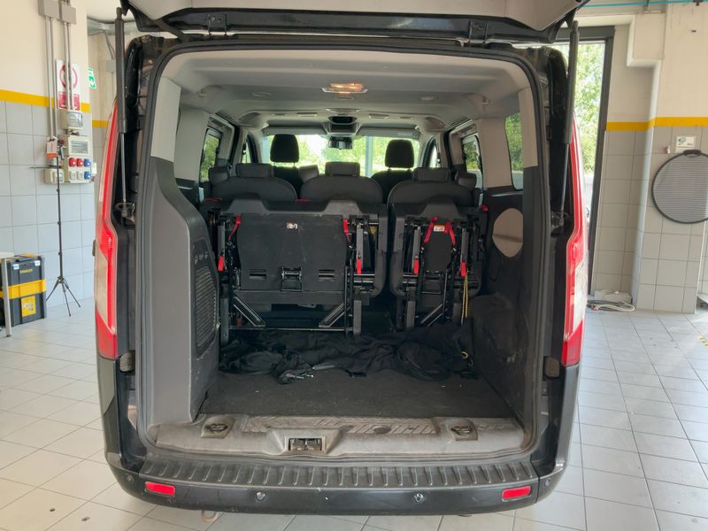 Ford Transit 2.0 TDCi 310 L1 Tourneo Titanium — zdjęcie 10