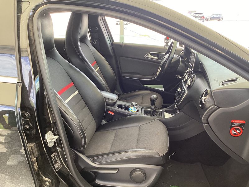 Mercedes-Benz A-Klasse A 180 CDI BlueEfficiency Style — zdjęcie 11