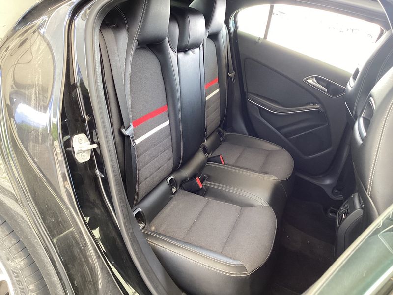 Mercedes-Benz A-Klasse A 180 CDI BlueEfficiency Style — zdjęcie 14