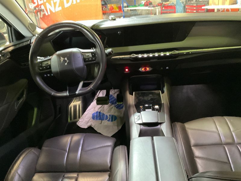 DS Automobiles DS4 1.6 E-Tense Hybrid La Première — zdjęcie 12