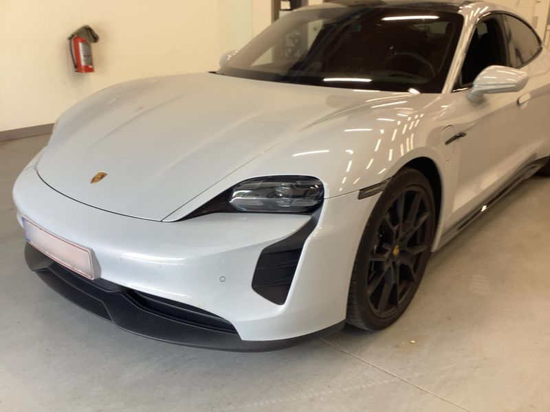 Porsche Taycan GTS — zdjęcie 2