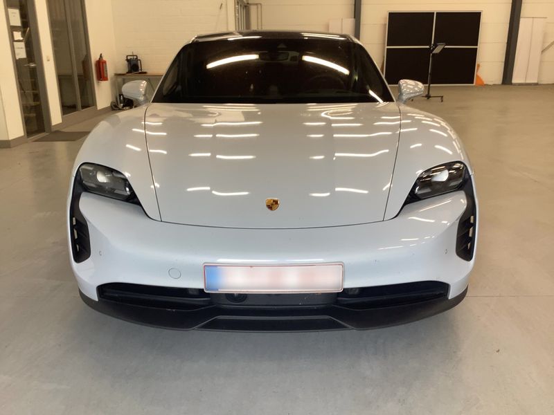 Porsche Taycan GTS — zdjęcie 9