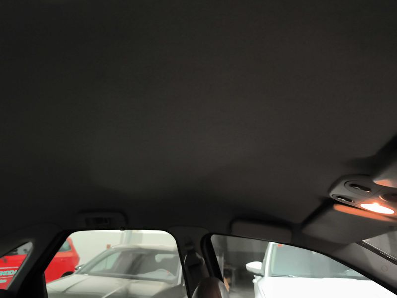 Renault Laguna 1.9 dTi Concorde — zdjęcie 15