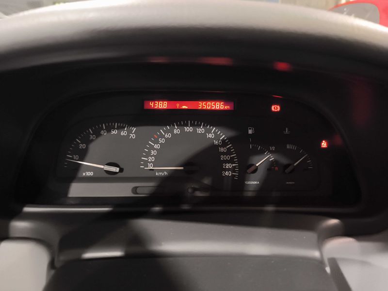 Renault Laguna 1.9 dTi Concorde — zdjęcie 12