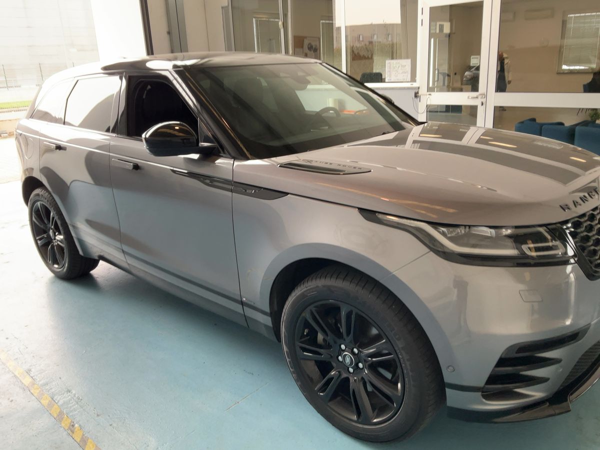 Land Rover 2021 — photo 13