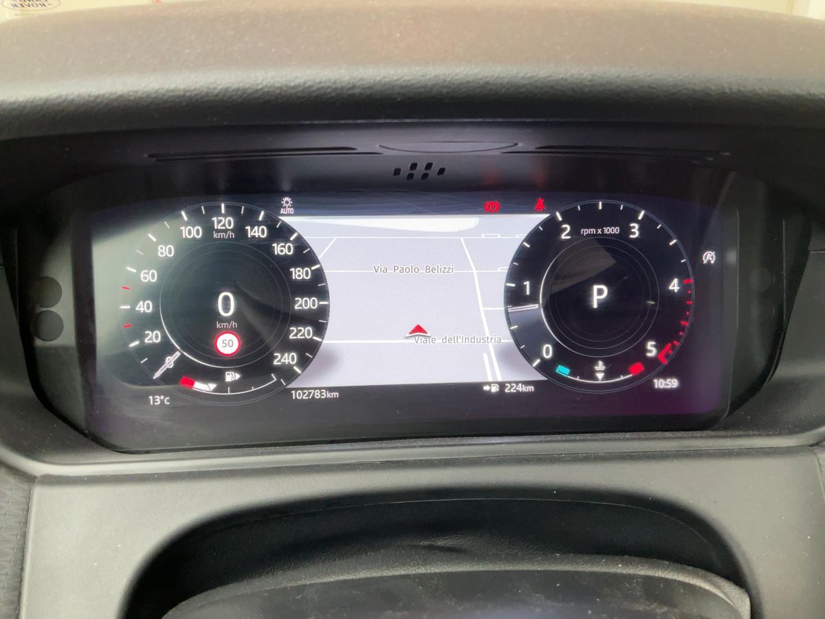 Land Rover 2021 — photo 17