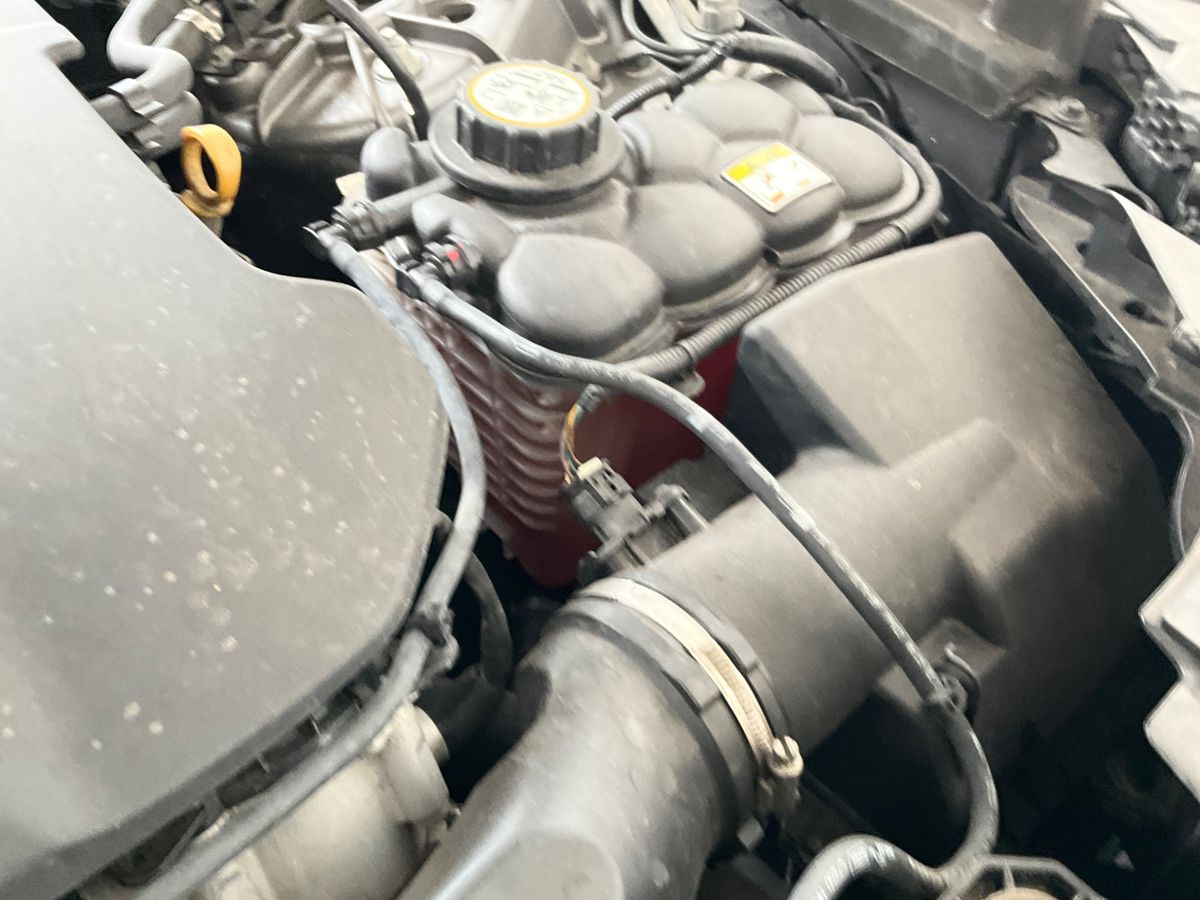Land Rover 2021 — photo 28