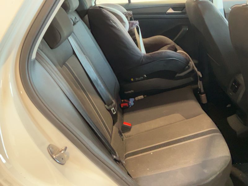 Volkswagen T-Roc 2.0 TDI Lounge 4Motion — zdjęcie 14