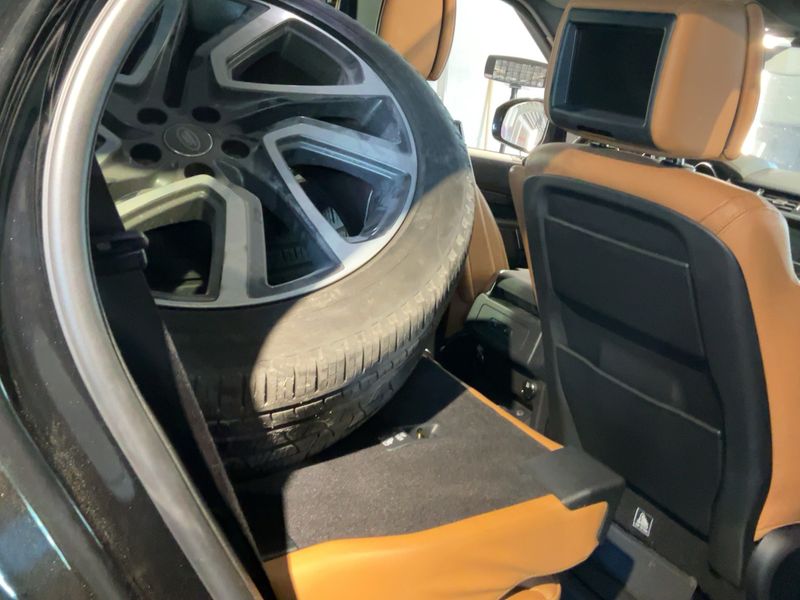 Land Rover Discovery 5 2.0 TD Sd4 SD4 HSE — zdjęcie 14