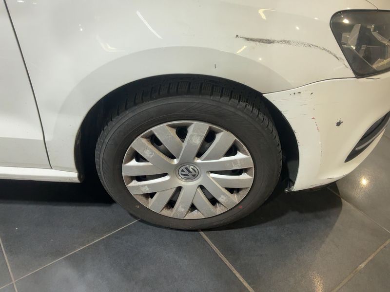 Volkswagen Polo 1.0 Comfortline 2014 – снимка 11