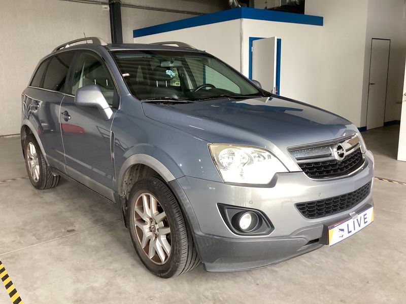 Opel Antara 2.2 CDTI Design Edition 4x2 снимка Opel Antara 2.2 CDTI Design Edition 4x2