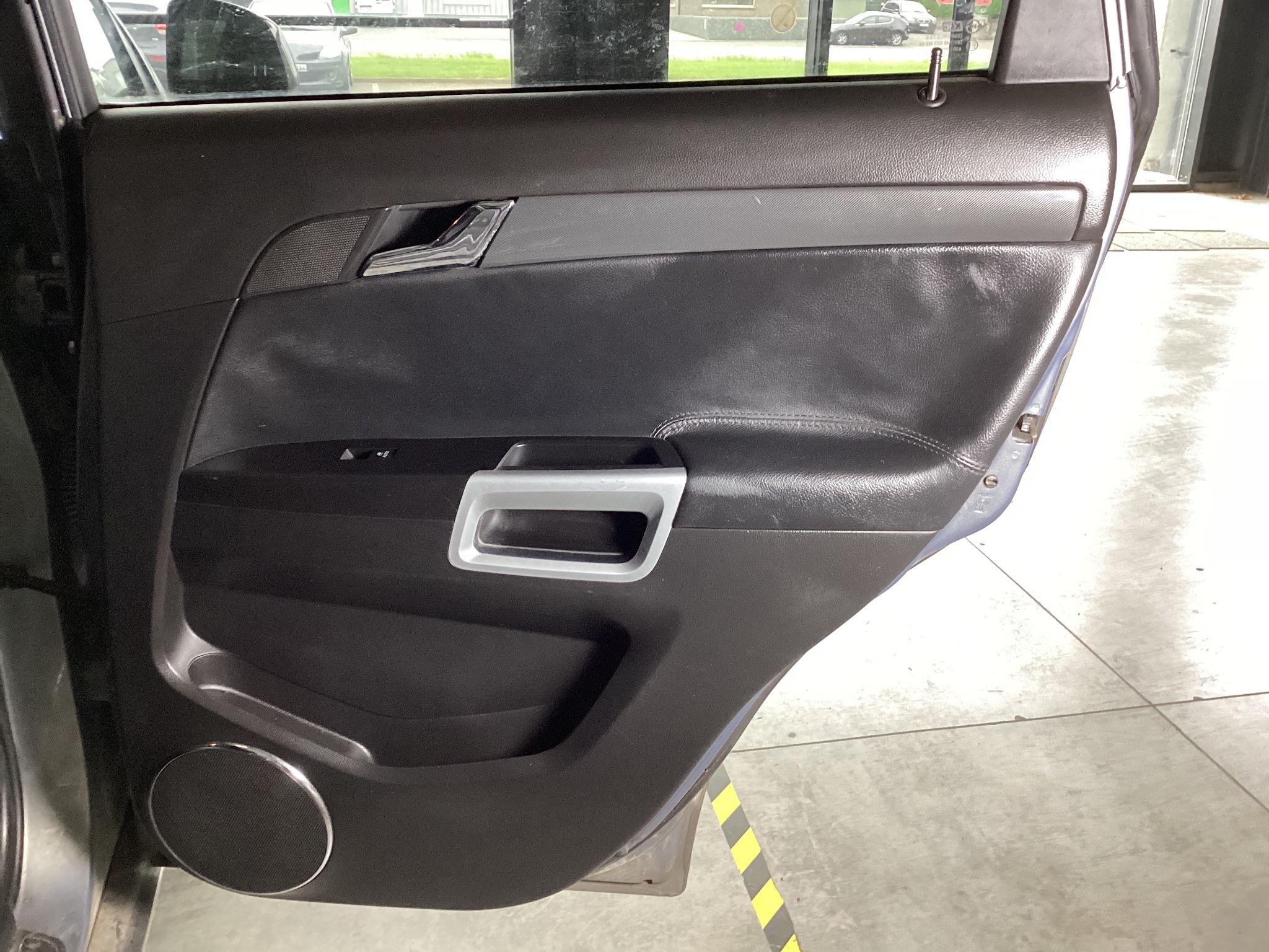 Opel Antara 2.2 CDTI Design Edition 4x2 снимка Opel Antara 2.2 CDTI Design Edition 4x2
