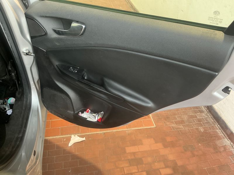 Alfa Romeo Giulietta 1.6 JTD Super 2016 – снимка 29