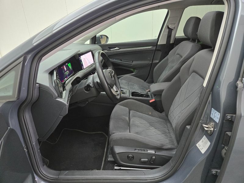 Volkswagen Golf VIII 1.5 eTSI ACT Style — zdjęcie 5