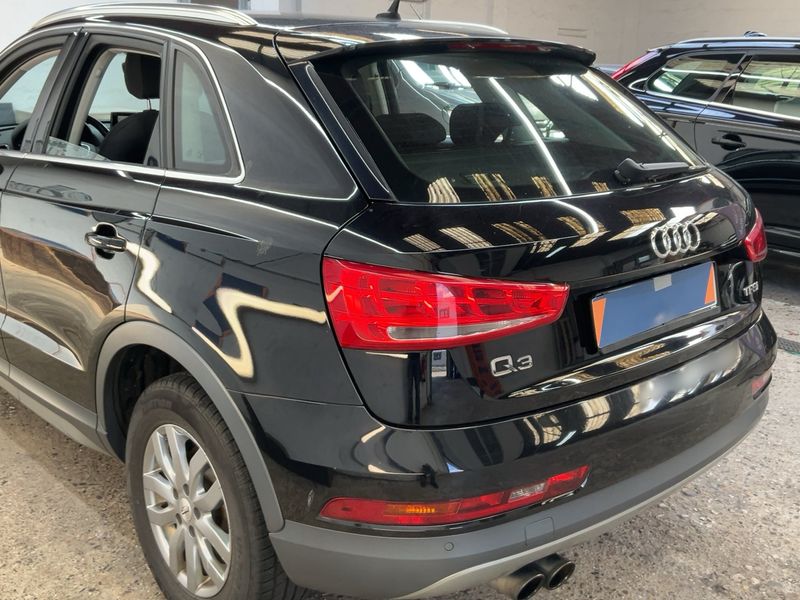 Audi Q3 1.4 TFSI ACT Design — zdjęcie 3