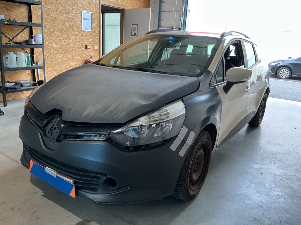 Renault Clio 2016 — photo 1
