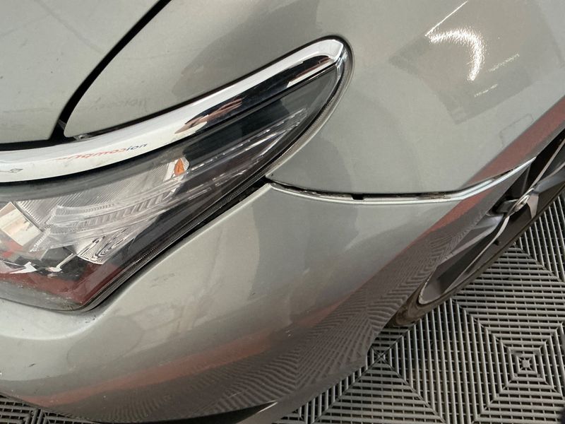 Toyota Auris 1.8 Hybrid Style 2017 – снимка 24