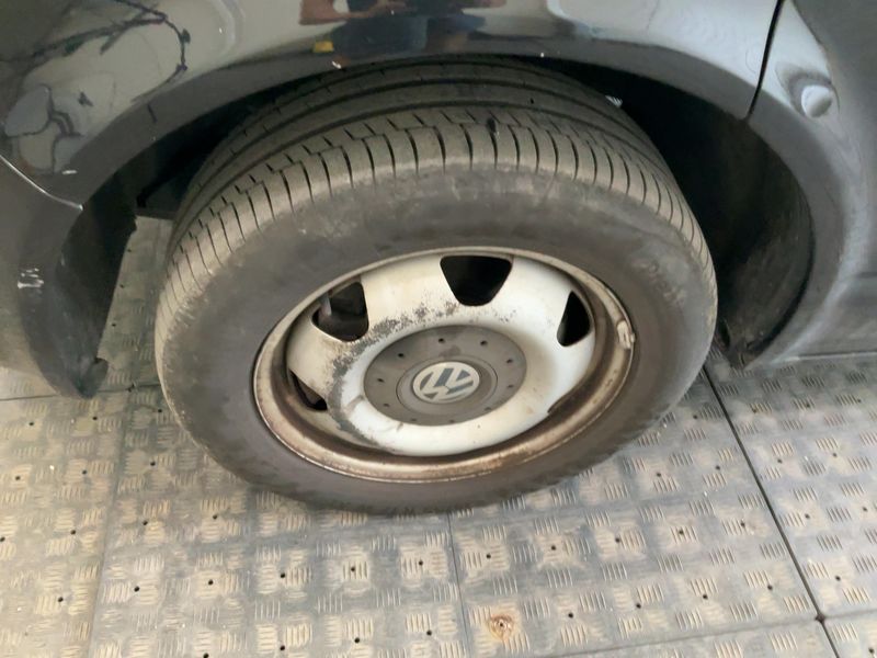 Volkswagen T5 California 2.0 TDI Beach Aufstelldach 4Motion 2011 – снимка 3