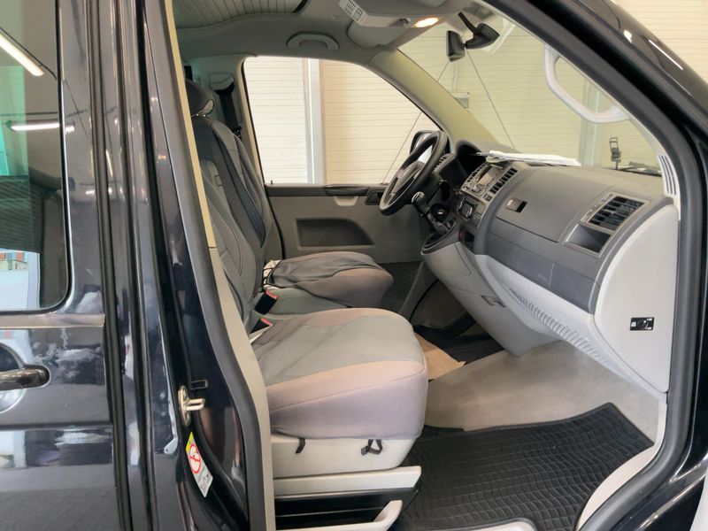 Volkswagen T5 California 2.0 TDI Beach Aufstelldach 4Motion 2011 – снимка 17