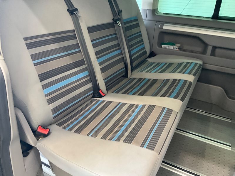 Volkswagen T5 California 2.0 TDI Beach Aufstelldach 4Motion 2011 – снимка 44