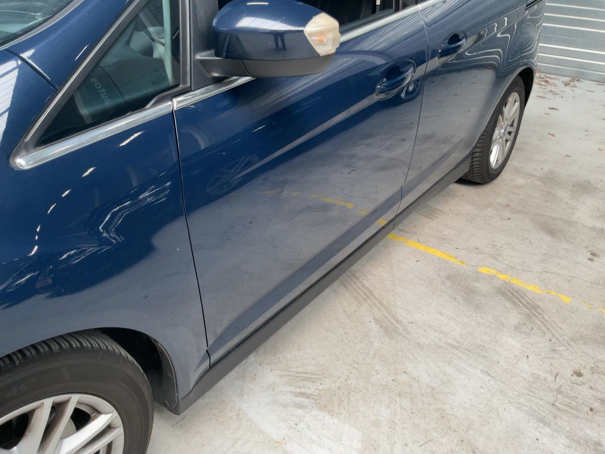 Ford Grand d'occasion