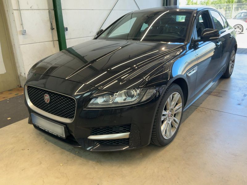 Jaguar XF 20d R-Sport AWD