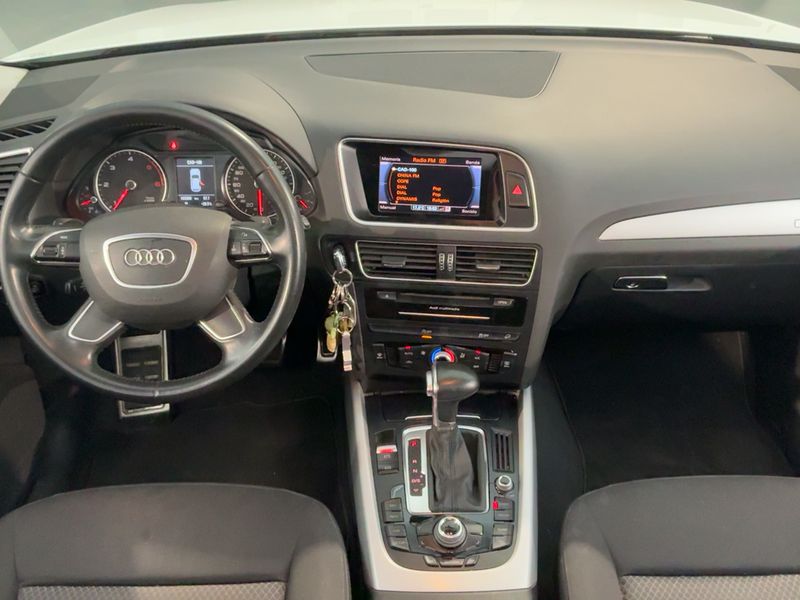 Audi Q5 2.0 TDI quattro Advanced edition — zdjęcie 12